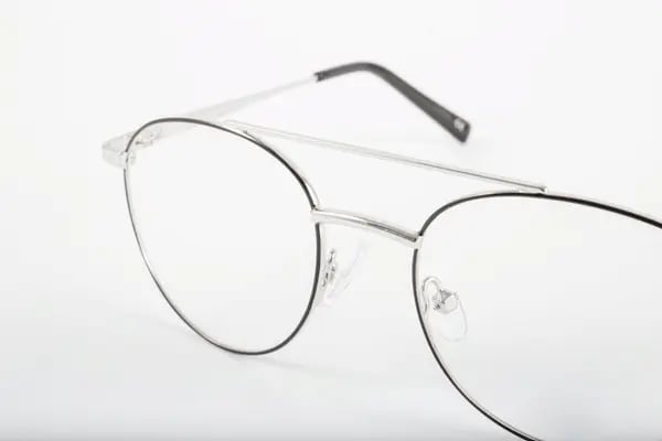 Get glasses in digital format for your wesbite